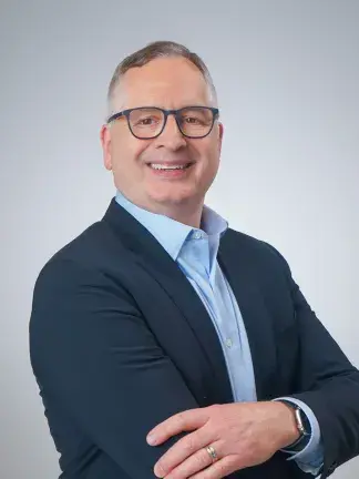 Barry Kirk Headshot